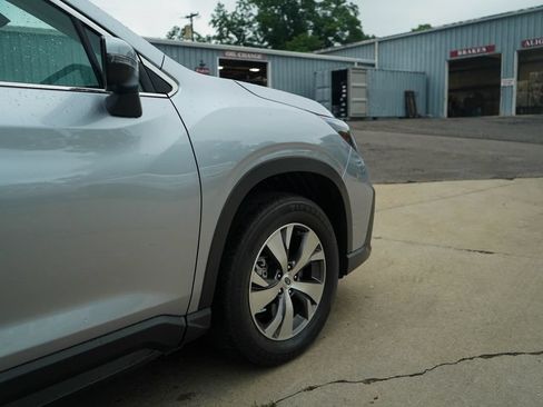 Used 2023 Subaru Ascent Premium AWD/4WD image 18