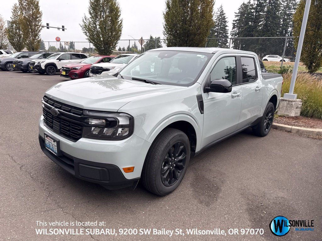 Used 2024 Ford Maverick Lariat w/ Black Appearance Package FWD image 1
