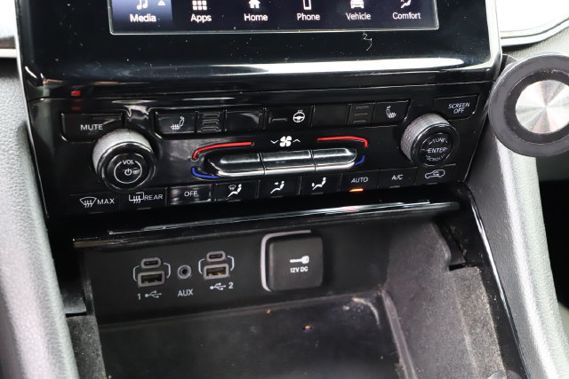 Used 2021 Jeep Grand Cherokee L Laredo AWD/4WD image 27