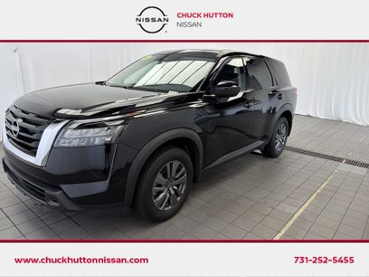 Used 2025 Nissan Pathfinder S
