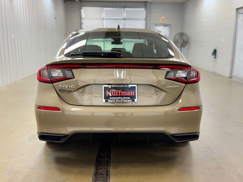 New 2025 Honda Civic Sport image 6