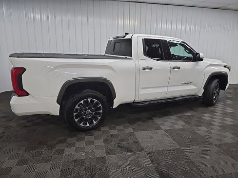 Used 2022 Toyota Tundra Limited image 3