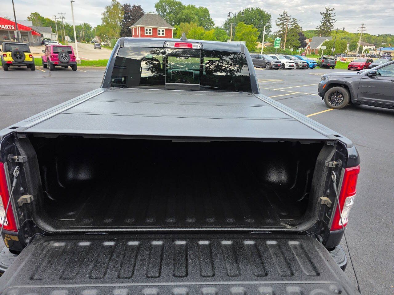 Certified 2021 RAM 1500 Big Horn AWD/4WD image 8
