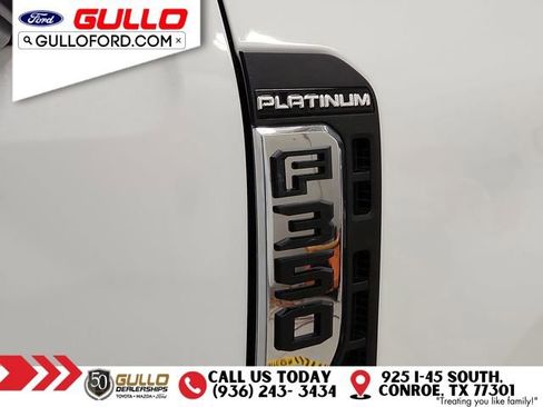 Used 2024 Ford F350 Platinum w/ FX4 Off-Road Package image 32