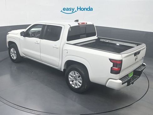 Used 2024 Nissan Frontier SV w/ SV Convenience Package image 23