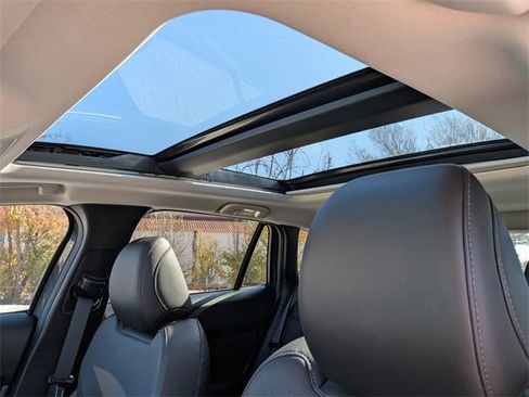 Certified 2025 MAZDA CX-50 2.5 Hybrid w/ Weather Package image 25