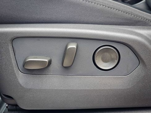 New 2026 GMC Sierra 1500 Elevation image 16