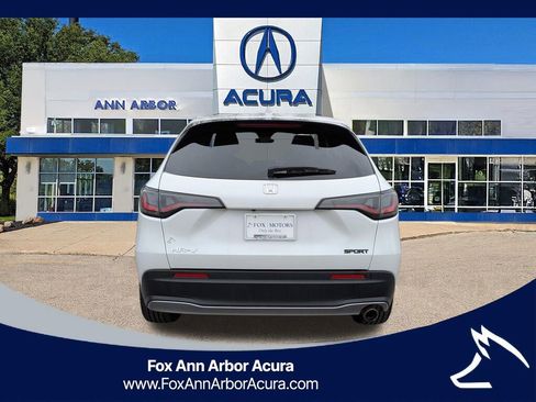 Used 2024 Honda HR-V Sport image 4