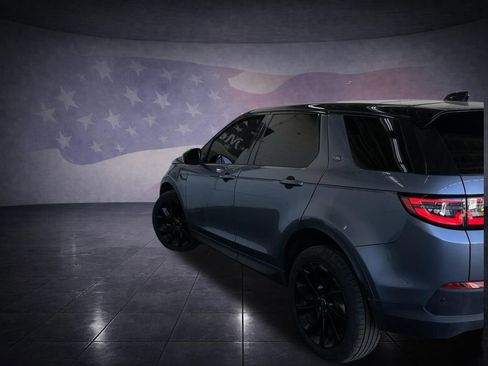 Used 2021 Land Rover Discovery Sport SE image 8