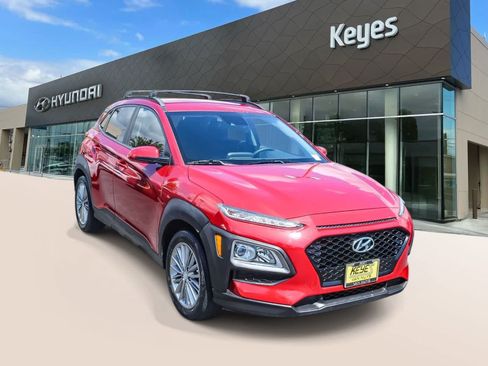Used 2021 Hyundai Kona SEL FWD image 3