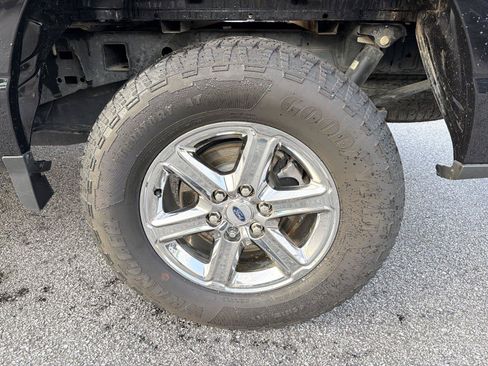 Used 2025 Ford F150 XLT w/ Equipment Group 301A Standard AWD/4WD image 18