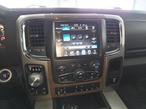 Used 2013 RAM 1500 Laramie w/ Convenience Group AWD/4WD image 34