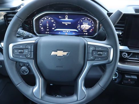New 2026 Chevrolet Silverado 1500 LT AWD/4WD image 7