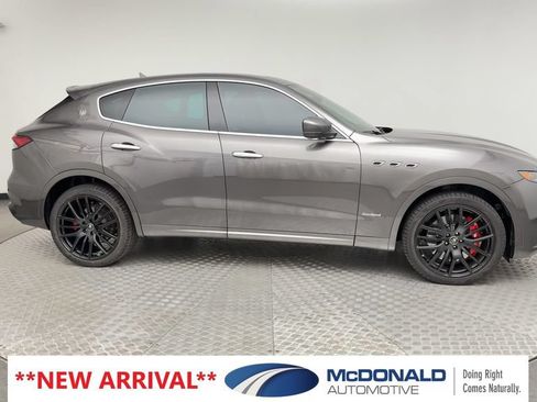 Used 2021 Maserati Levante S GranSport AWD/4WD image 9