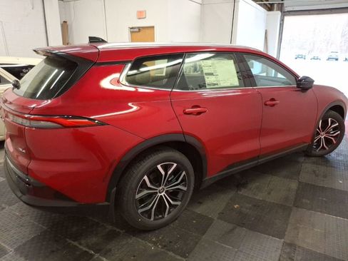 New 2026 Toyota Crown Signia image 4