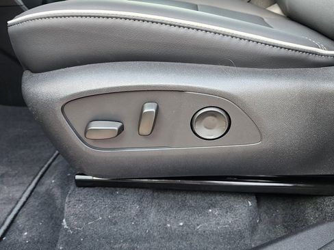 New 2026 Buick Enclave Preferred w/ Power Package image 18