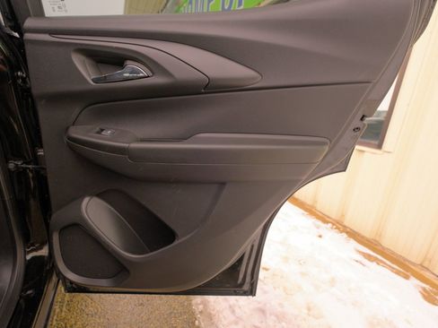 Used 2025 Chevrolet TrailBlazer LT image 19