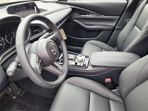 New 2025 MAZDA CX-30 AWD 2.5 S w/ Select Sport Pkg image 14