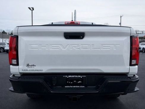 Used 2025 Chevrolet Colorado Z71 image 10