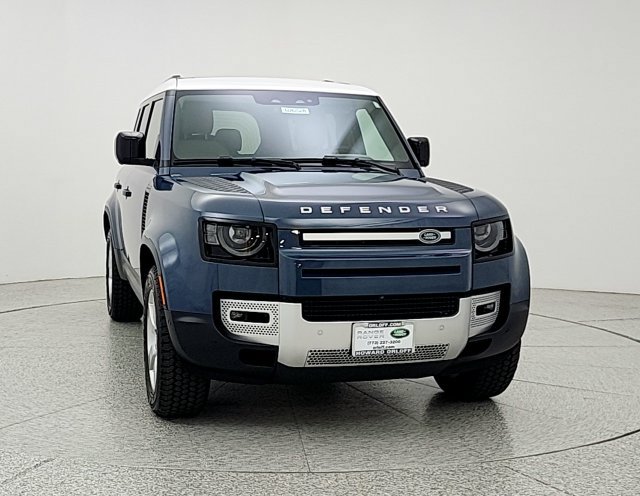Used 2023 Land Rover Defender 110 S AWD/4WD image 2