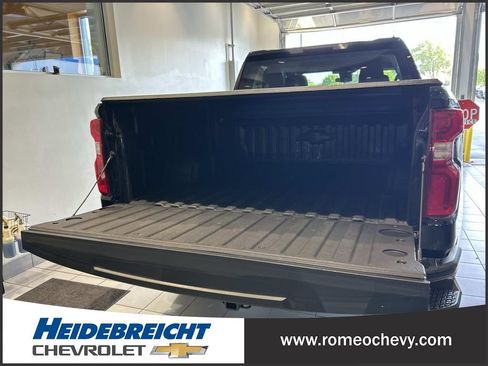 Used 2024 Chevrolet Silverado 1500 LT Trail Boss w/ Protection Package AWD/4WD image 15