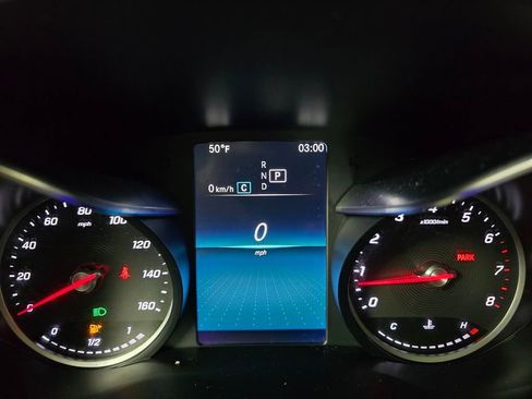 Used 2022 Mercedes-Benz GLC 300 4MATIC w/ Premium Package Lite image 35