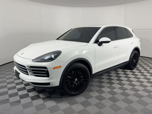 Certified 2021 Porsche Cayenne image 1