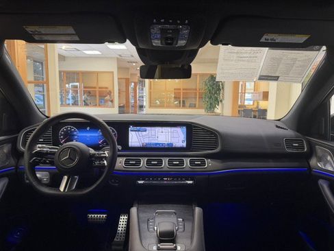 Certified 2025 Mercedes-Benz GLS 450 4MATIC image 7
