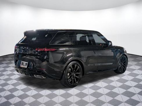 New 2026 Land Rover Range Rover Sport Dynamic SE AWD/4WD image 5