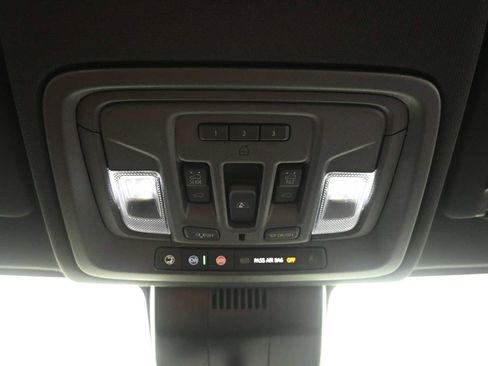 Used 2024 GMC Sierra 2500 AT4 w/ AT4 Premium Plus Package image 20