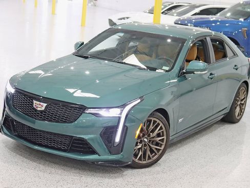 Used 2026 Cadillac CT4 V Blackwing w/ Climate Package RWD image 5