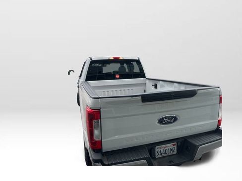 Used 2018 Ford F250 XLT w/ XLT Value Package image 10