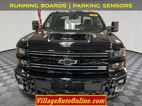 Used 2019 Chevrolet Silverado 2500 LT w/ Midnight Edition image 6