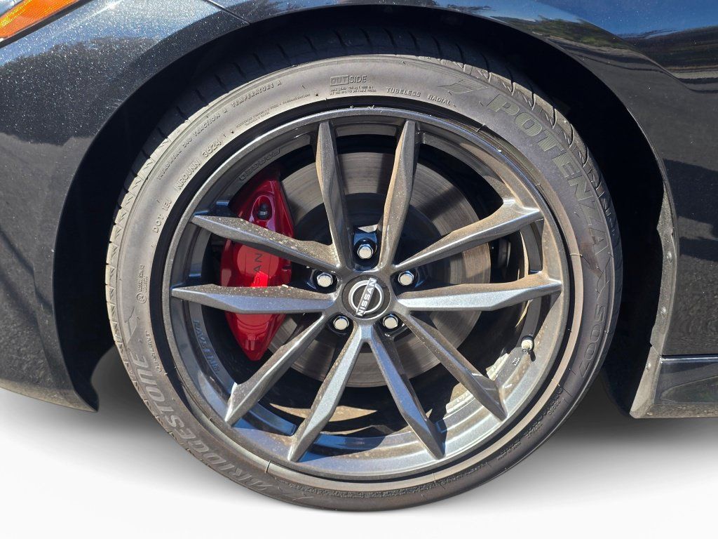 Used 2024 Nissan Z Performance w/ Floor Mat Package RWD image 23