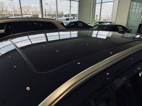 Used 2026 BMW X1 xDrive28i image 9