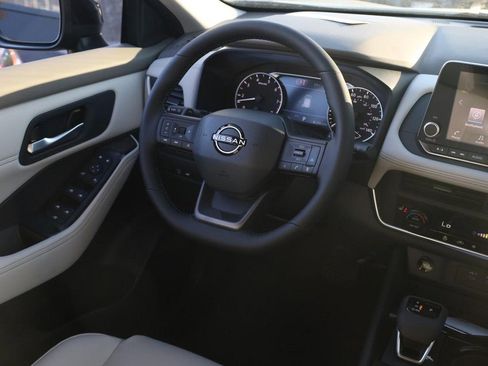 New 2026 Nissan Rogue SV image 26