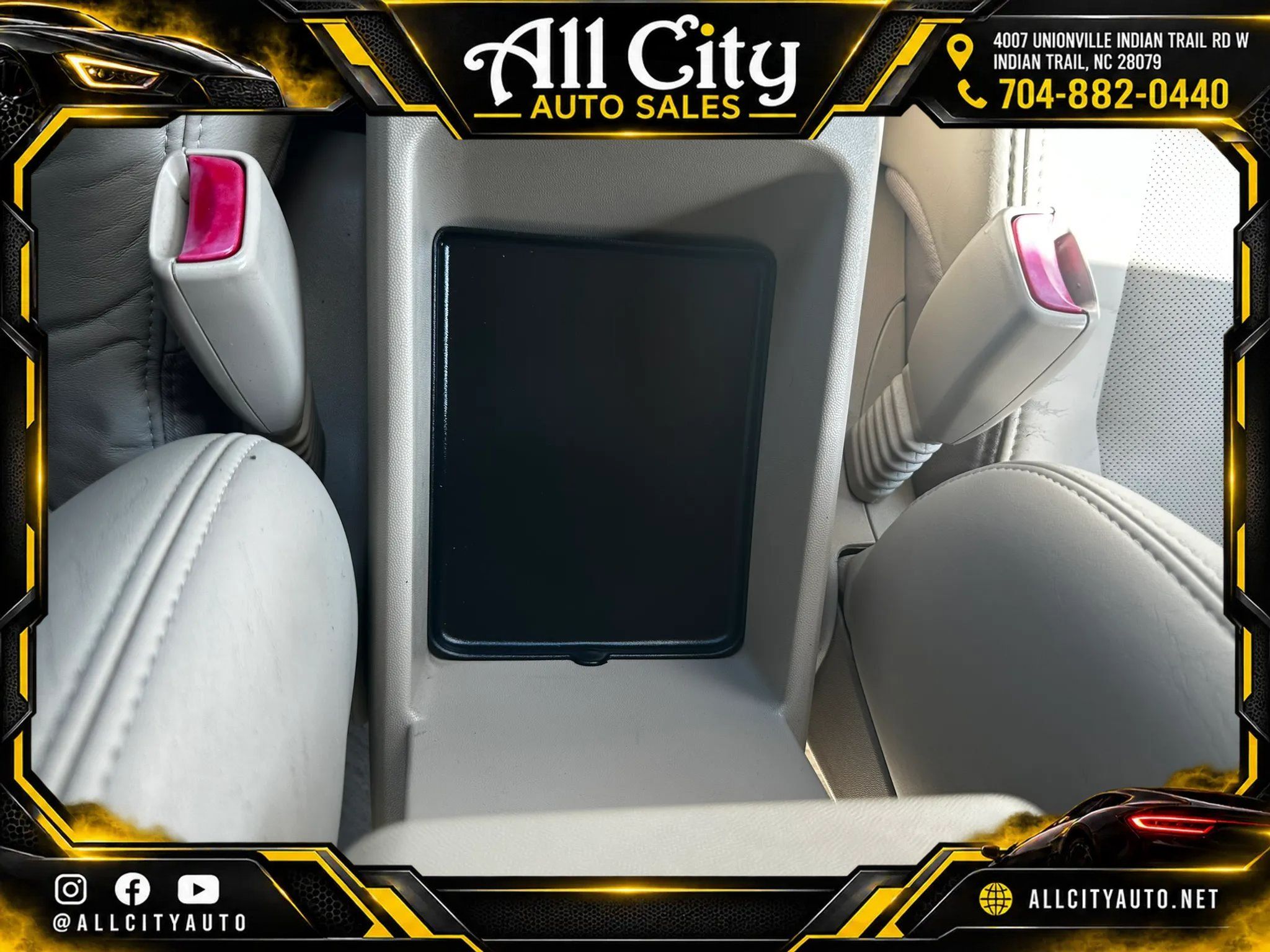 Used 2005 Cadillac CTS 3.6 w/ Preferred Equipment Group RWD image 29