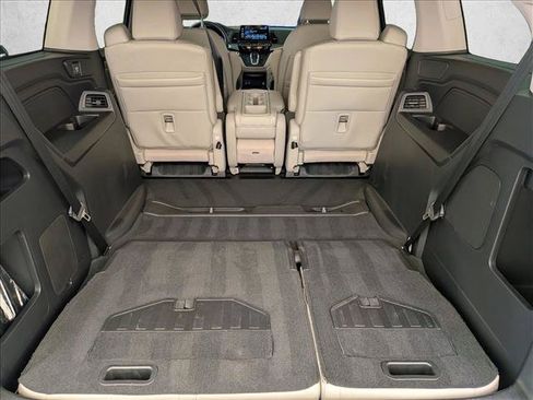 Used 2026 Honda Odyssey EX-L image 6