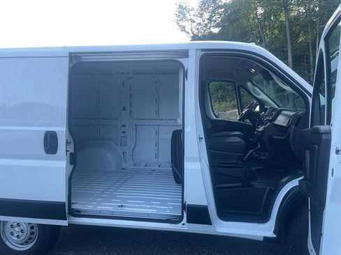 Used 2026 RAM ProMaster 1500 FWD image 12
