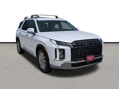 Used 2025 Hyundai Palisade SEL FWD image 3