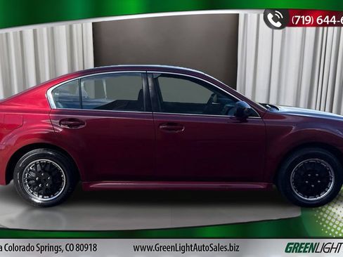 Used 2011 Subaru Legacy 2.5i AWD/4WD image 6