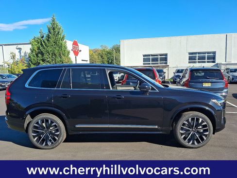 New 2026 Volvo XC90 B6 Ultra image 8