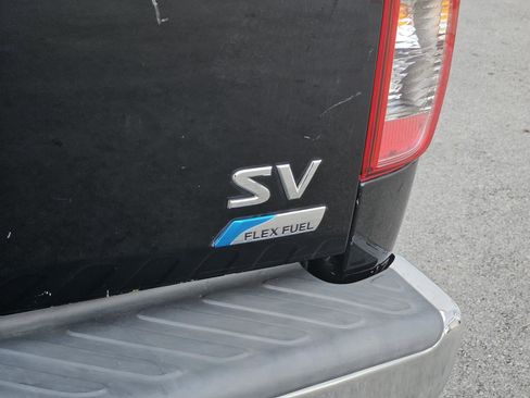 Used 2018 Nissan Frontier SV image 7