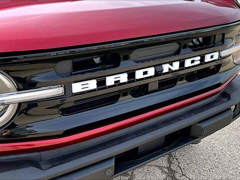 New 2026 Ford Bronco Outer Banks AWD/4WD image 32