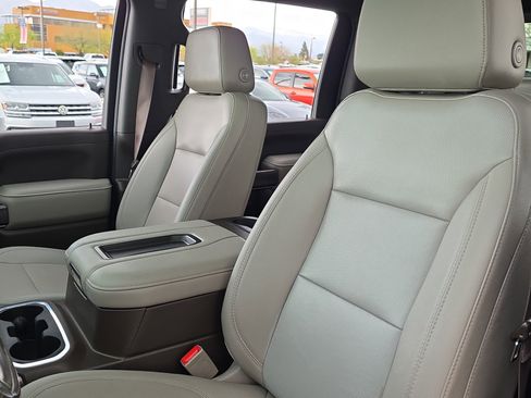 Used 2021 Chevrolet Silverado 2500 LTZ image 16