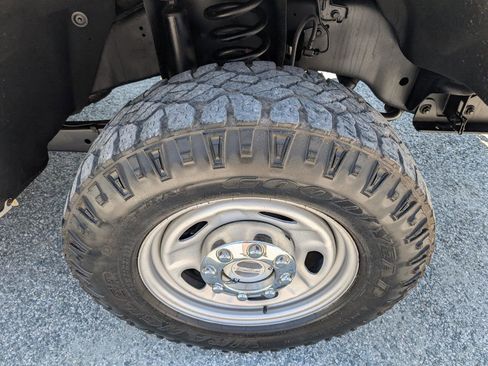 Used 2016 Ford F350 XL AWD/4WD image 4