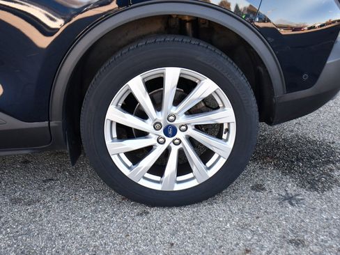 Used 2021 Ford Escape Titanium w/ Titanium Elite Package image 22