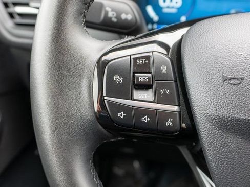 Used 2024 Ford Escape Platinum AWD/4WD image 22