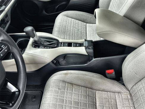 Used 2023 Honda HR-V LX image 16