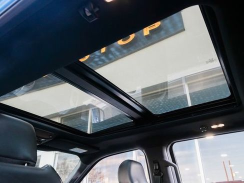 Used 2019 Ford F150 Raptor w/ Equipment Group 802A Luxury image 42